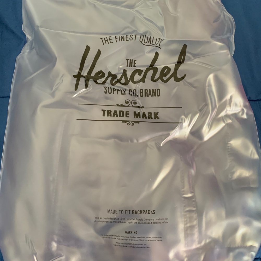 SOLD-Herschel Backpack 🎒 - Picture 16 of 16